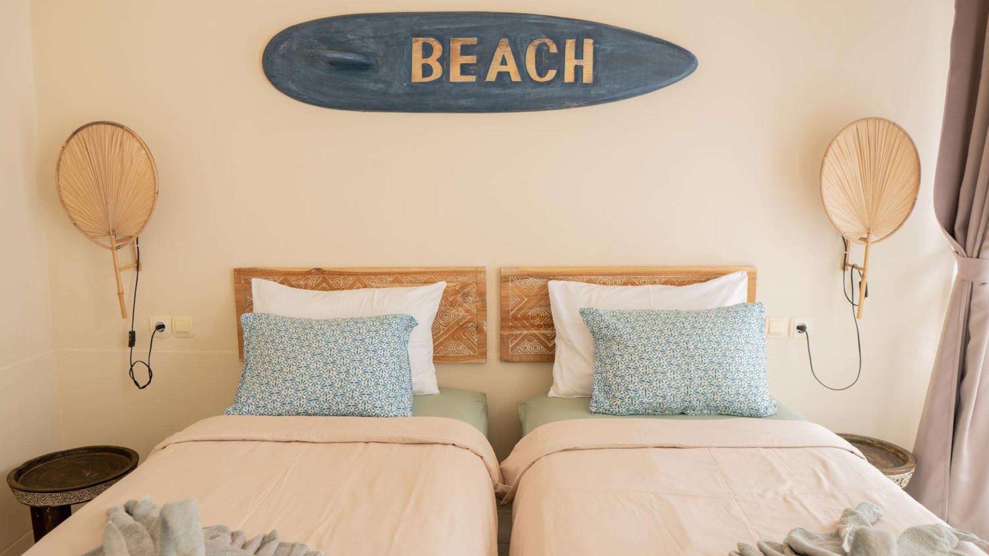 The White Bay Hotel Gili Trawangan Bagian luar foto